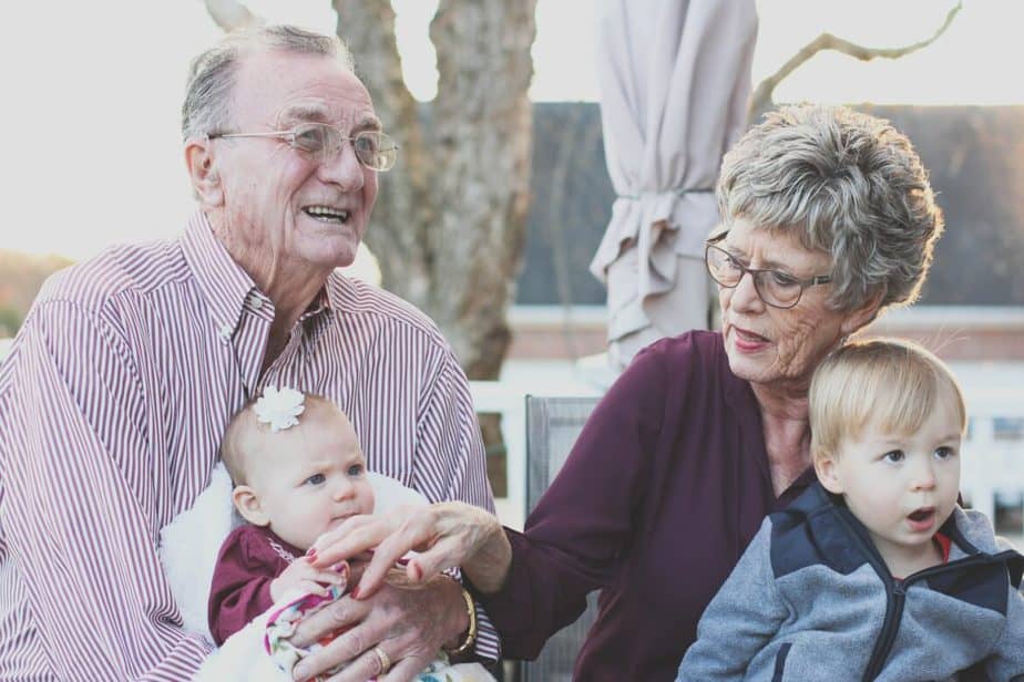 L'importance des grands-parents dans la vie d'un enfant - Tidoo